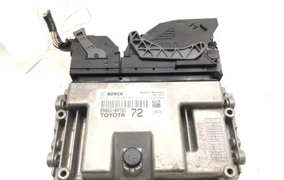 Toyota Aygo AB40 Engine control unit/module ECU 89661-0H721