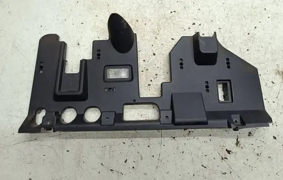 Volkswagen Touareg II Dashboard lower bottom trim panel 7P1863097 7P1863081