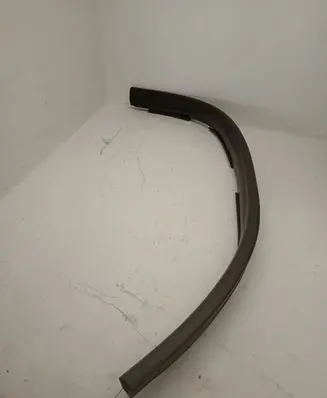 BMW 7 G11 G12 Engine compartment rubber 7347394