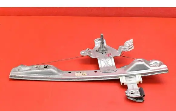 Opel Meriva B Rear door window regulator with motor 13265805