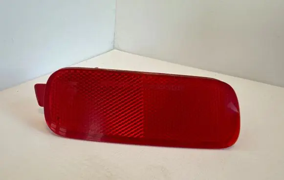 Honda HR-V Rear tail light reflector P0070