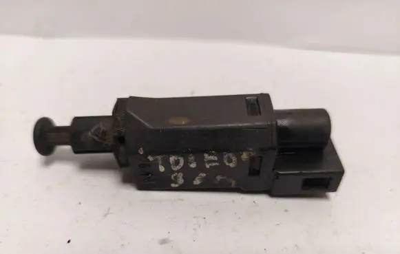 Seat Toledo I (1L) Brake pedal sensor switch 927189A