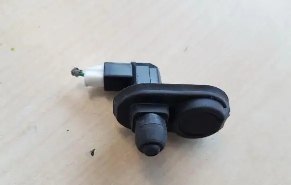 Honda CR-V Front door sensor 763h