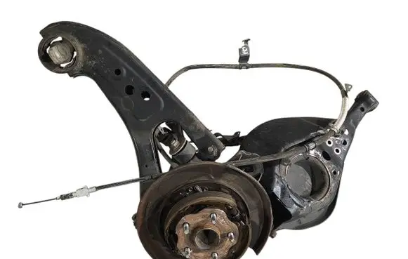 Toyota Highlander XU50 Rear wheel hub spindle/knuckle