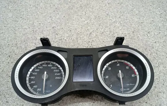 Alfa Romeo 159 Speedometer (instrument cluster)