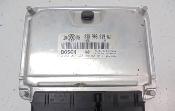 Volkswagen PASSAT B5 Engine control unit/module ECU 038906019AJ