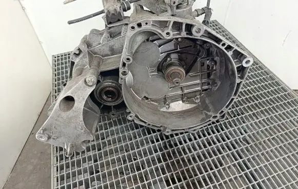 Opel Vectra C Manual 6 speed gearbox 
