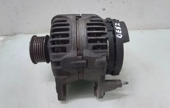 Volkswagen Golf IV Generator/alternator 028903028D