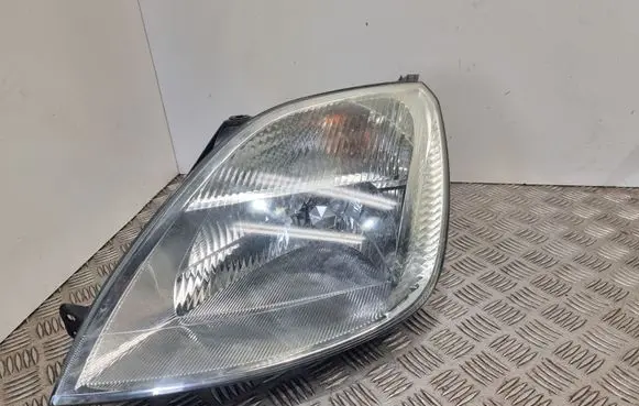 Ford Fiesta Headlight/headlamp 2S6X13K046A 2S6A13K370AA 2S6X13K046B