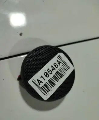 Audi A6 S6 C4 4A Front door speaker 820035399