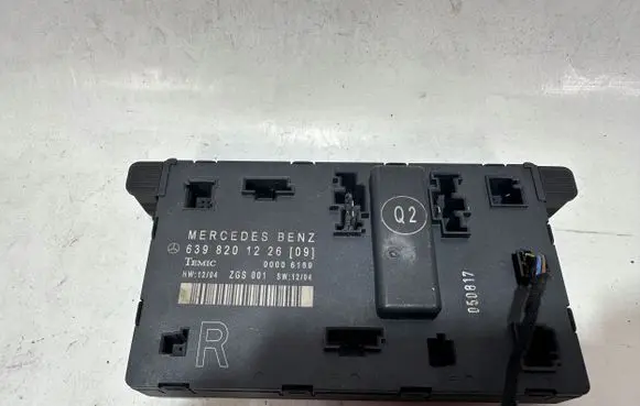 Mercedes-Benz Vito Viano W639 Door control unit/module 6398201226