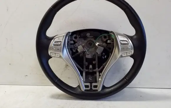 Nissan Navara D23 Steering wheel 484305JT6A 34285265A 182954014