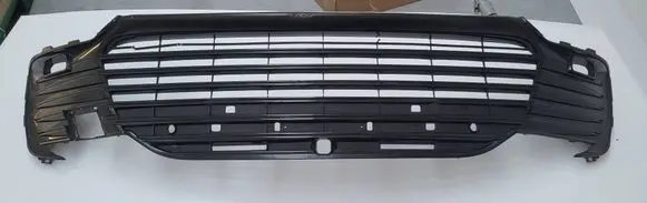 Toyota Camry VIII XV70 Front bumper upper radiator grill 5311333120