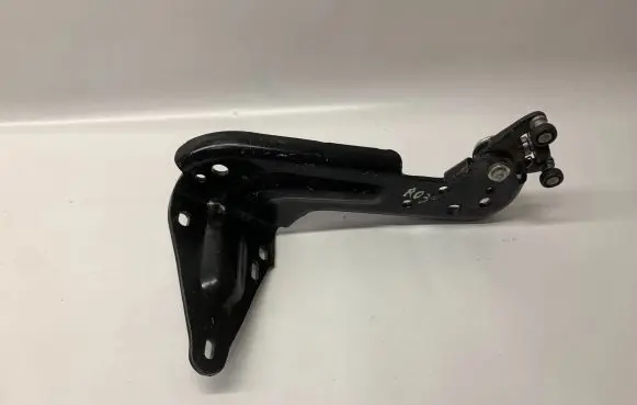 Chrysler Pacifica Sliding door upper roller guide/hinge VR017