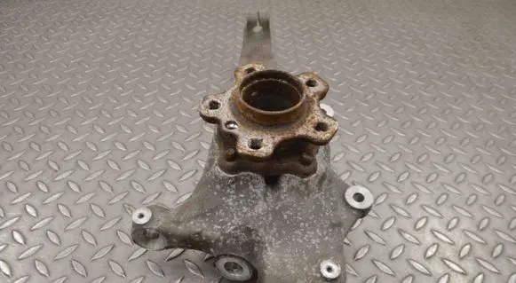 BMW 5 G30 G31 Front wheel hub