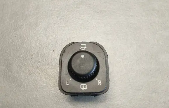 Volkswagen Golf V Electric window control switch 1K0959565C 2533