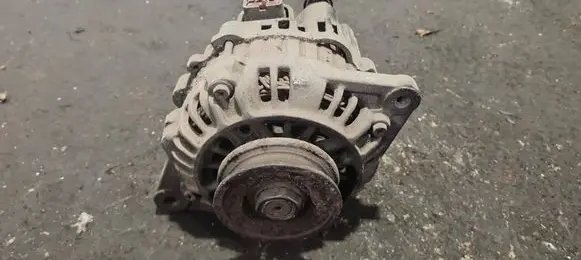 Mazda 323 F Generator/alternator A2T35177