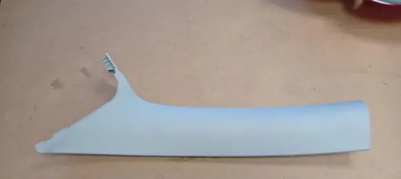 Tesla Model Y (A) pillar trim 167473699D 083605101
