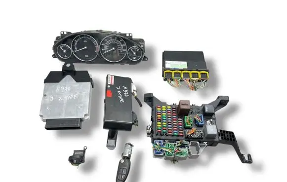 Jaguar X-Type Engine ECU kit and lock set 7X4310K975FA 1X4H18C612CJ 4X4314A073AE