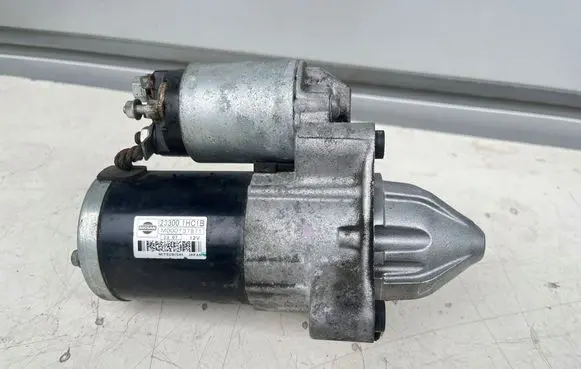 Nissan Note (E12) Starter motor 233001HC1B