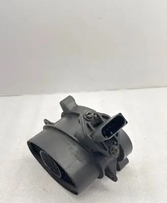 BMW 5 E39 Mass air flow meter 7787076 0928400468 1362
