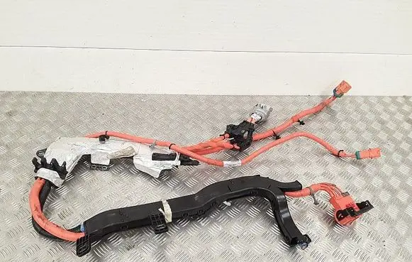 Ford Kuga III Engine installation wiring loom LX6814B322