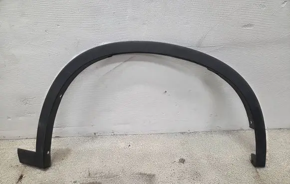 BMW X1 F48 F49 Front arch trim 11368514