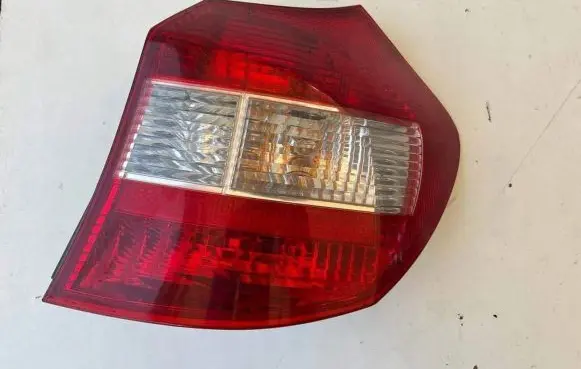 BMW 1 E81 E87 Rear/tail lights 6924502