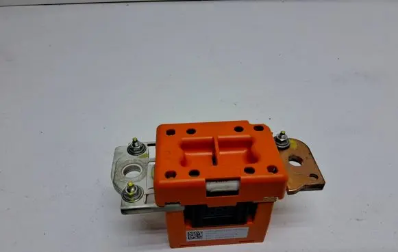 Tesla Model S Battery relay fuse 105683600C 107717700B