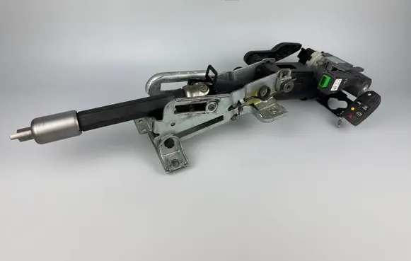 Volvo XC90 Steering wheel axle P30776175 T070601031 8621509