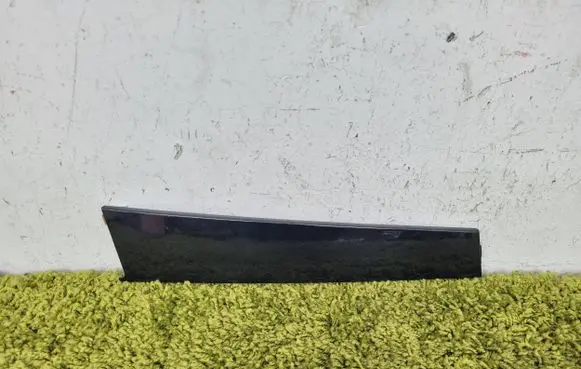 Hyundai Tucson IV NX4 (B) pillar trim (top) 82250N7010