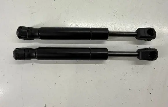 Chrysler Pacifica Tailgate/trunk strut/damper 71086956C