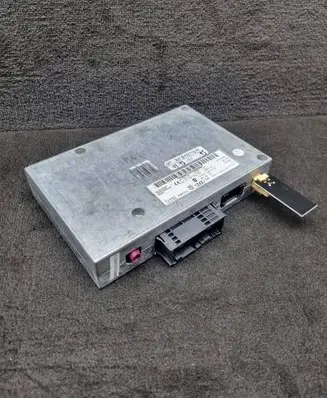 Audi A6 S6 C6 4F Bluetooth control unit module 4F1862335 4F1910336A