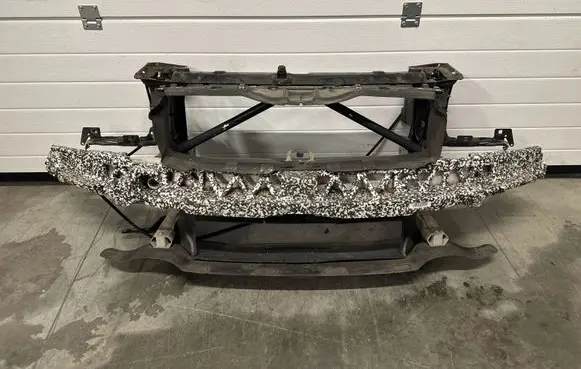 BMW 4 F32 F33 Radiator support slam panel 7275178 8054544 7289907