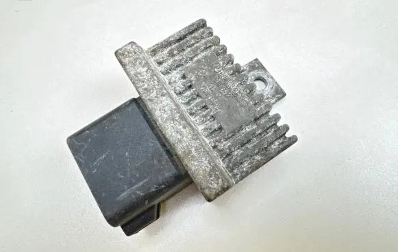 Renault Kangoo I Glow plug pre-heat relay 7700115078 BED712