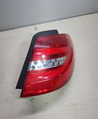 Rear/tail lights