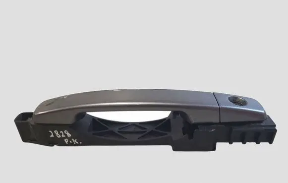 Nissan Qashqai Front door exterior handle 80611EB30B