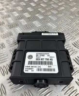 Volkswagen Touareg II Gearbox control unit/module 0C8927750AG