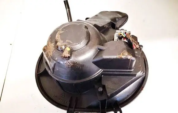Volvo V70 Heater fan/blower lhd28417 lhd86577