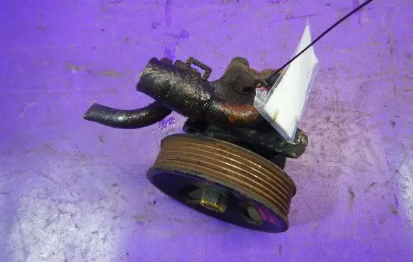 Hyundai Accent Power steering pump