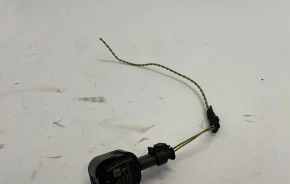 BMW 5 F10 F11 Airbag deployment crash/impact sensor 9224178