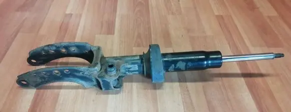 Volkswagen Touareg I Front shock absorber/damper 7L6412021M 7L6413031L 7L6413031S