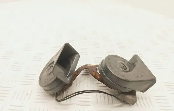 Renault Espace IV Horn signal 0058100 0057999