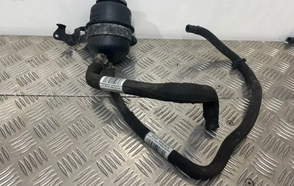 Audi A8 S8 D4 4H Power steering hose/pipe/line 4H0422891AH 4H0422887AE