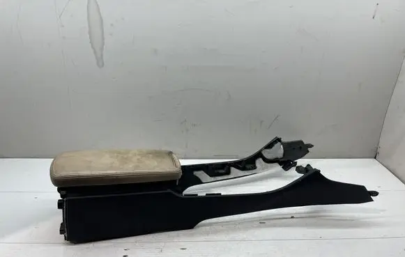 Lexus IS 220D-250-350 Center console 
