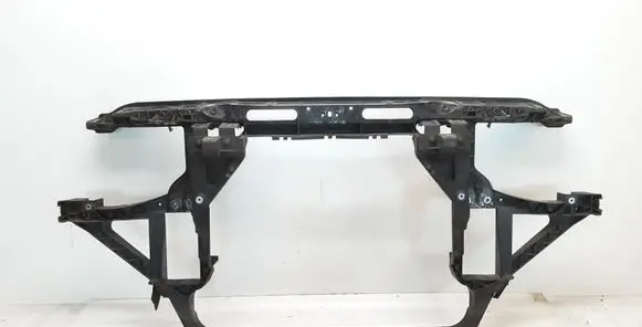 BMW X3 E83 Radiator support slam panel 8210306 333091
