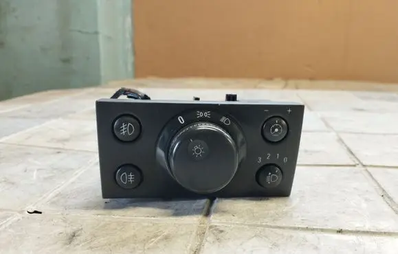 Opel Vectra C Light switch 9185881