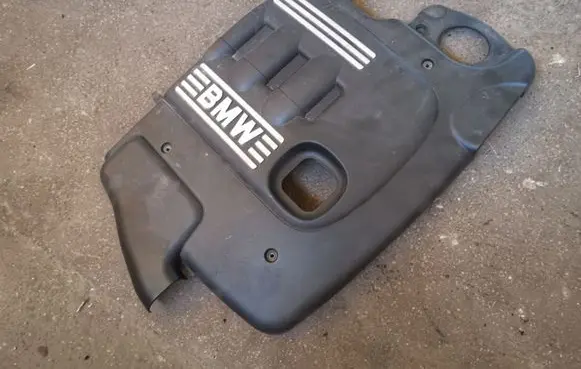 BMW X3 E83 Engine cover (trim) 7794700 1114779470001