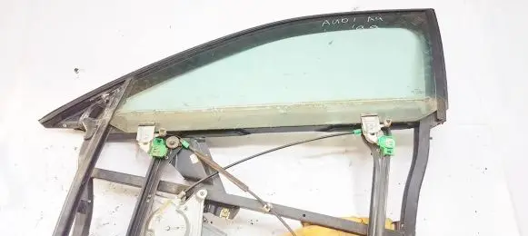 Audi A4 S4 B5 8D Front door window/glass frame 