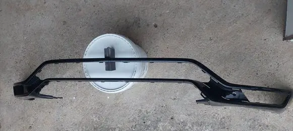 Volvo XC90 Front bumper lip 31383817